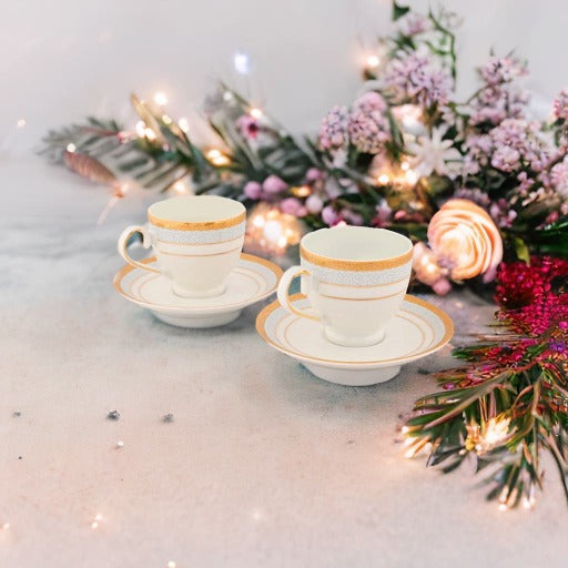 Cup and saucer gift set